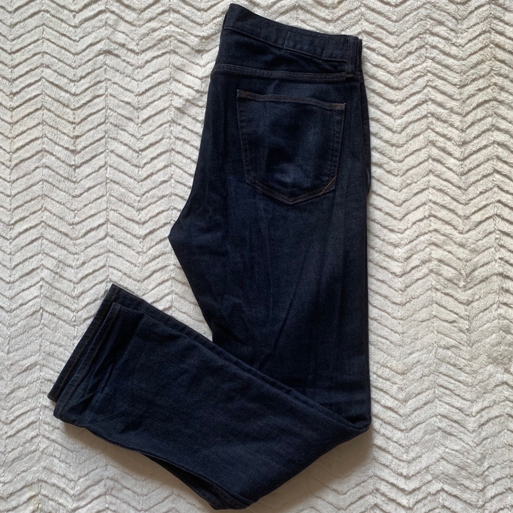 Banana Republic Slim Dark Wash Jean - Picture 6 of 6